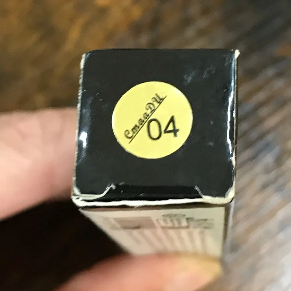 Long-Lasting Lipgloss in Light Pink